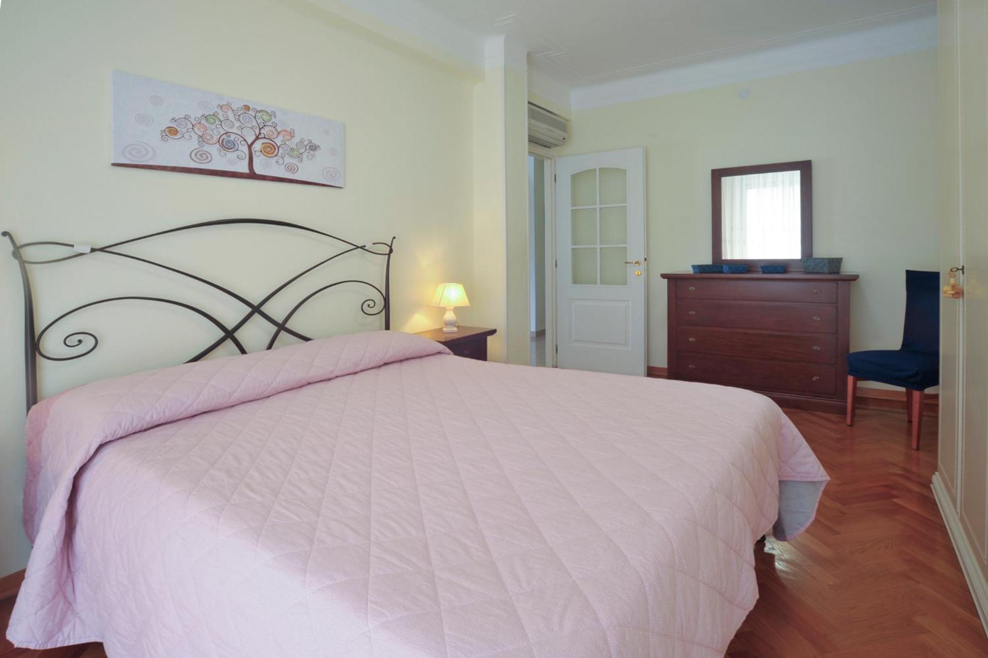 Casa Carina Centro Citta Con Garage Privato Apartment Sanremo Bagian luar foto