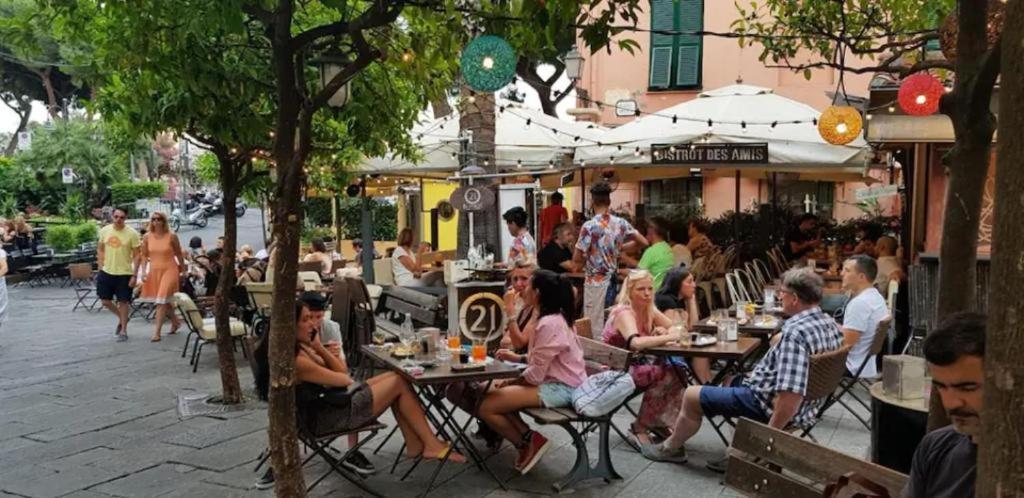 Casa Carina Centro Citta Con Garage Privato Apartment Sanremo Bagian luar foto