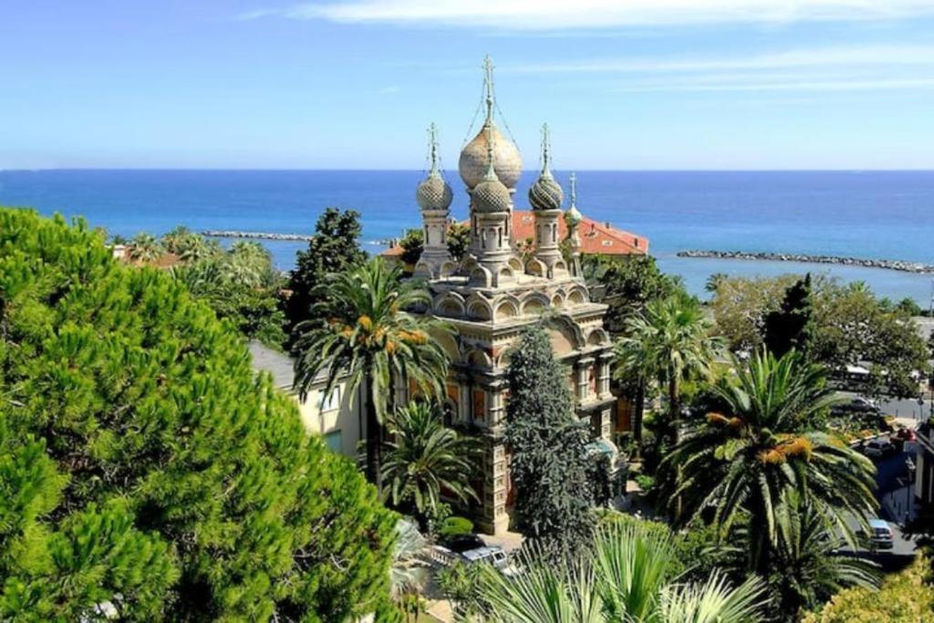 Casa Carina Centro Citta Con Garage Privato Apartment Sanremo Bagian luar foto