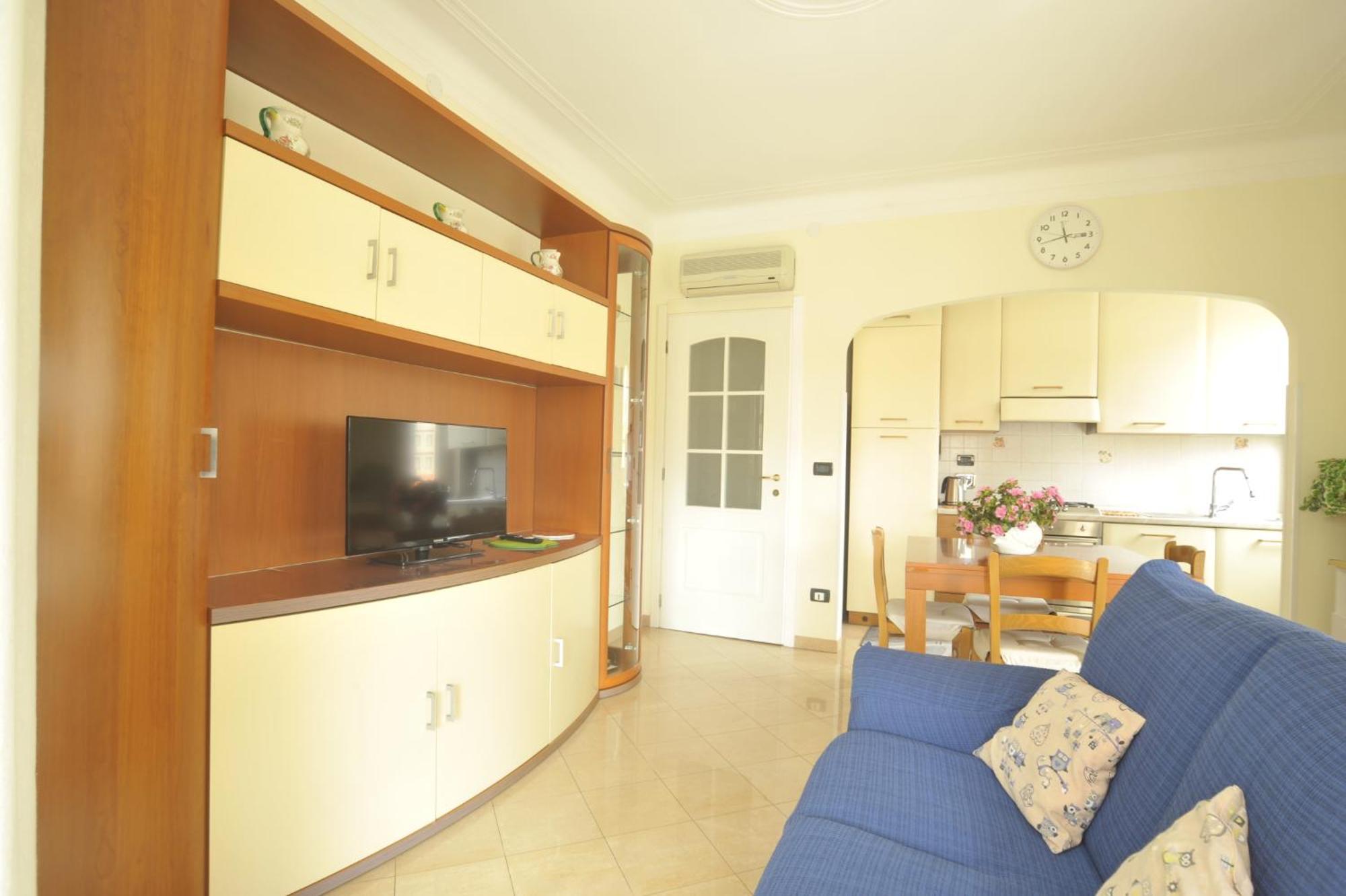Casa Carina Centro Citta Con Garage Privato Apartment Sanremo Bagian luar foto