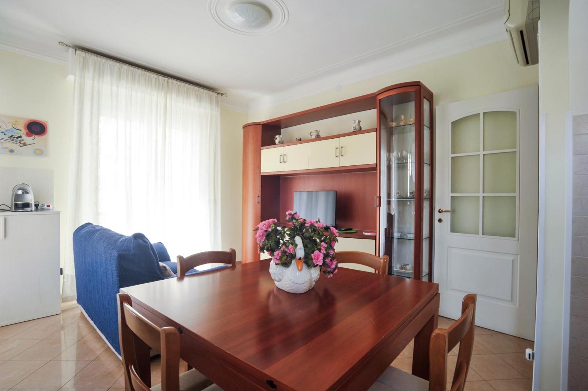 Casa Carina Centro Citta Con Garage Privato Apartment Sanremo Bagian luar foto